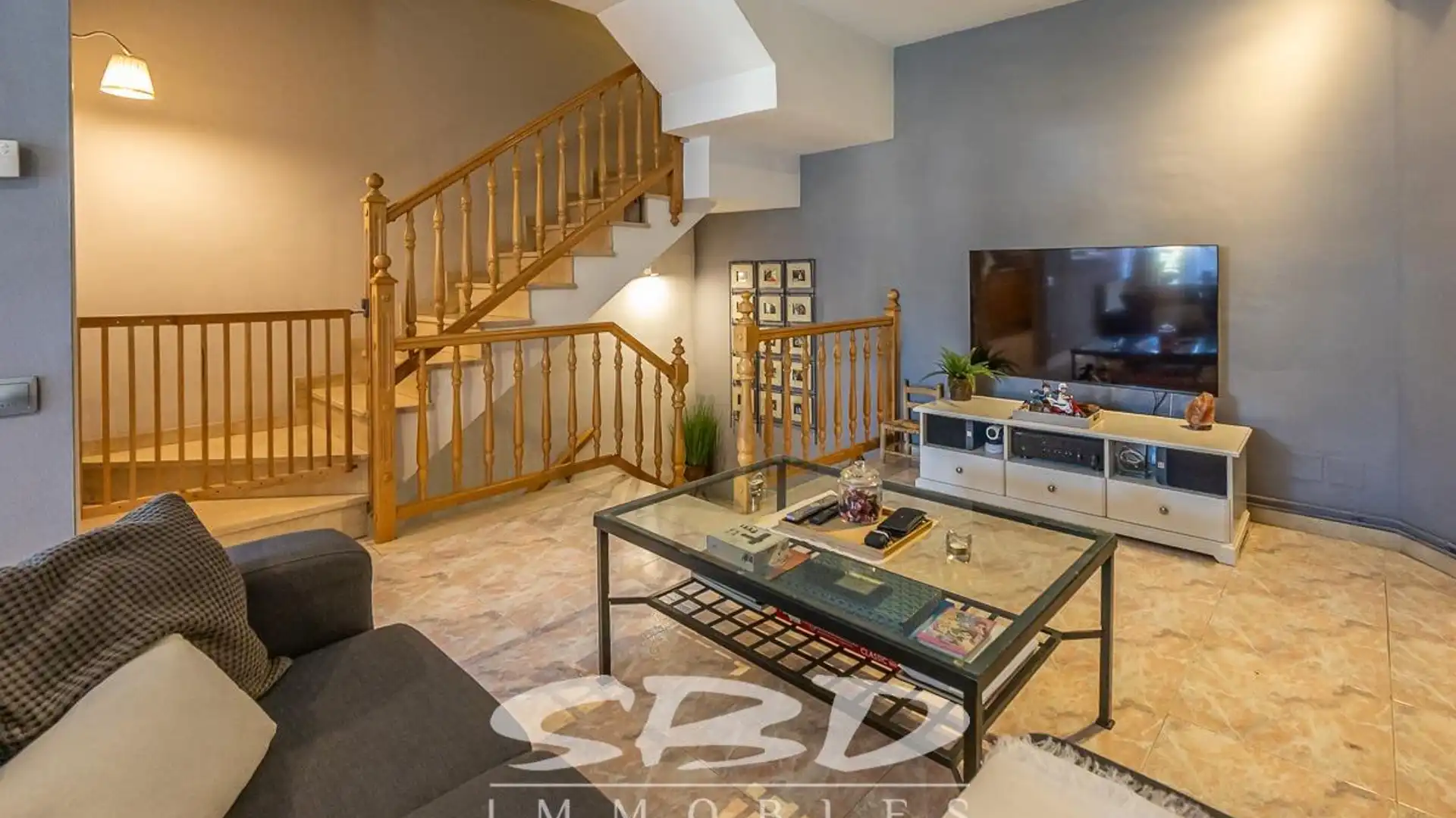 Sala d'estar de Casa o xalet en venda en Sabadell amb Aire condicionat i Terrassa