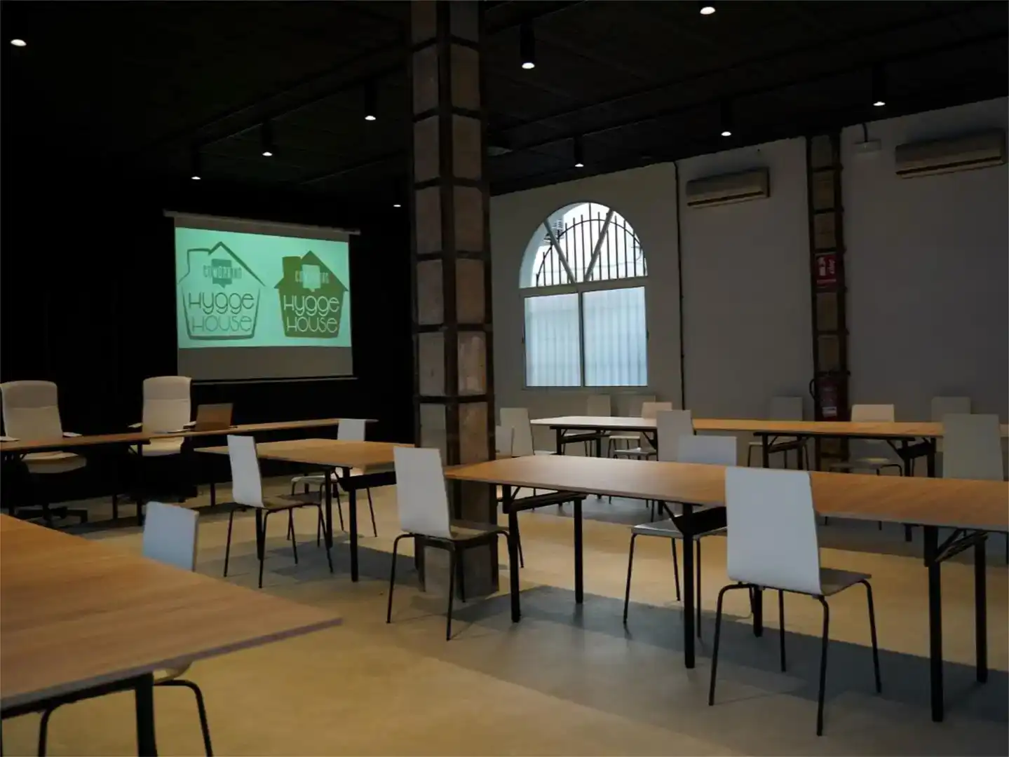 Esszimmer von Fabrikhallen zur Miete in Nerja