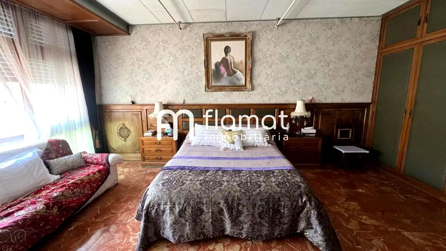 Habitación de Casa o chalet en venta en Barcelona