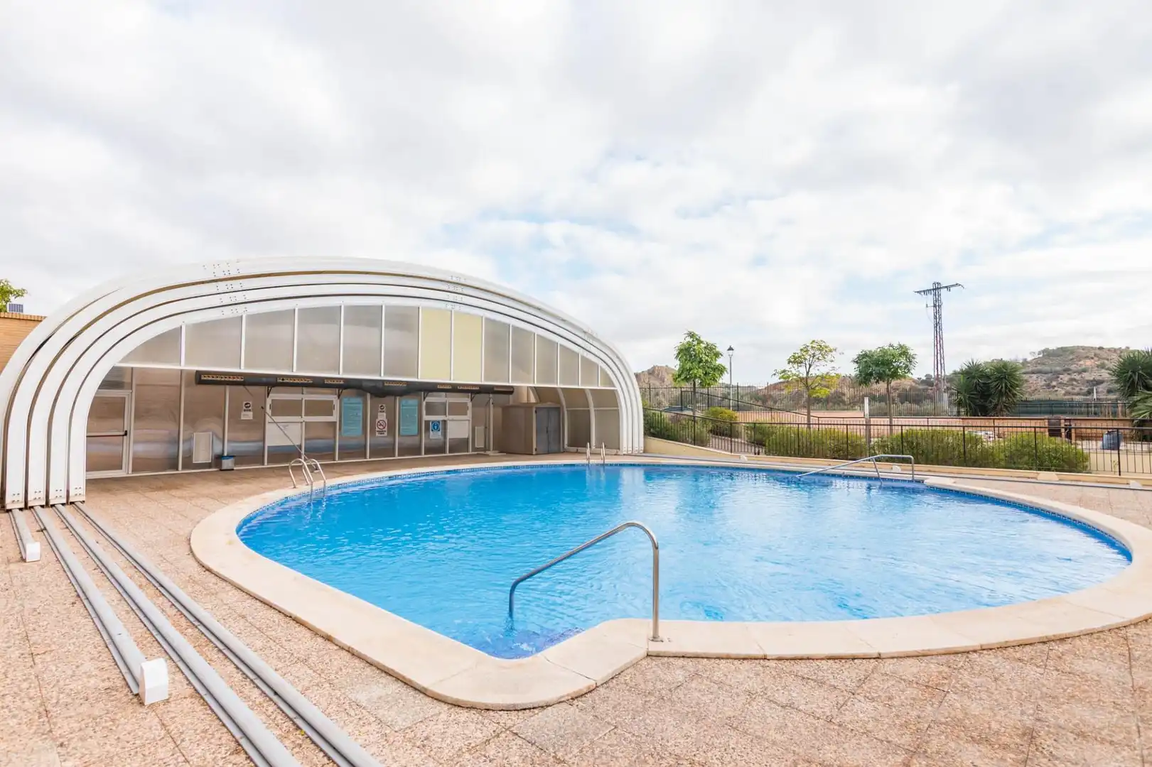 Pis en venda a Calle HINOJO, 1