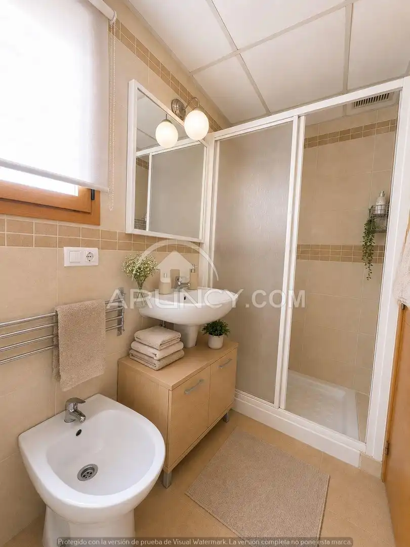 Badezimmer von Wohnung zum Verkauf in Alcalá de Guadaira mit Klimaanlage, Heizung und Terrasse