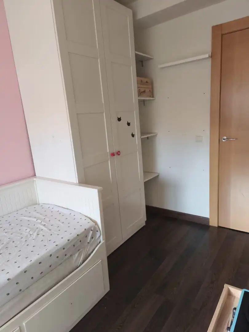 Bedroom of Flat for sale in Gijón   with Heating, Oven and Washing machine