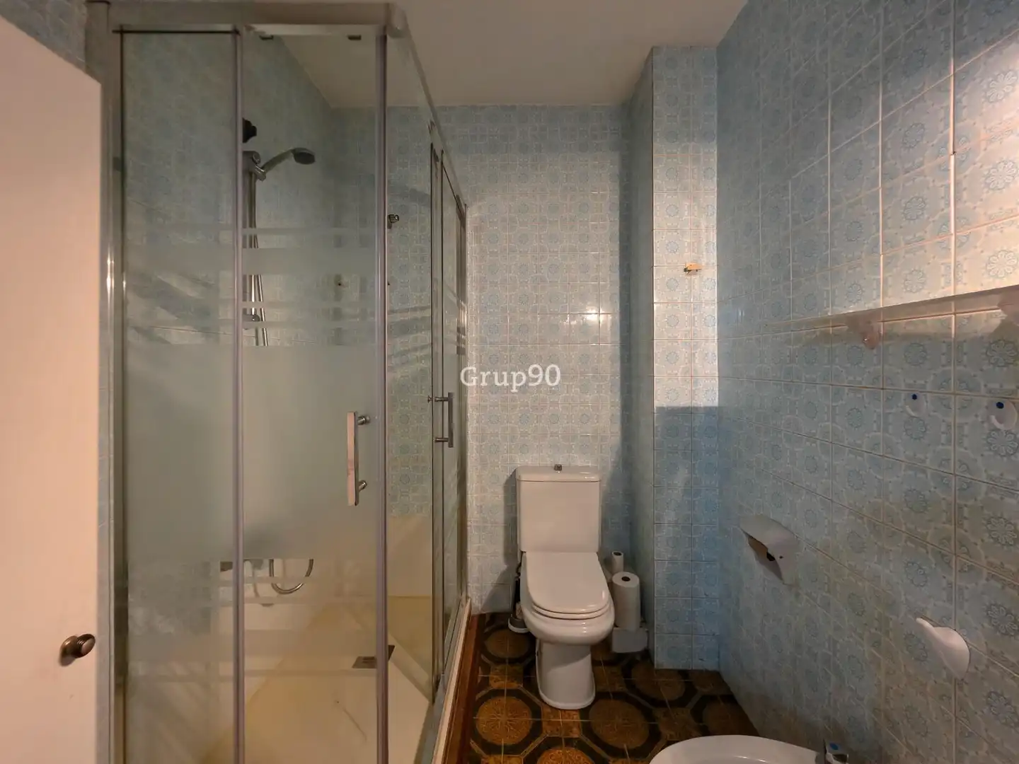 Badezimmer von Wohnung zum Verkauf in Lleida mit Heizung, Abstellraum und Balkon