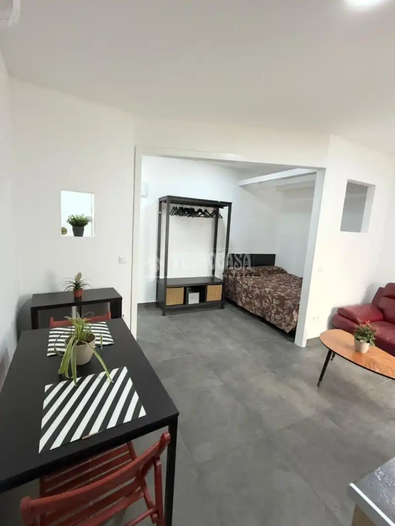 Habitación de Estudio de alquiler en Madrid