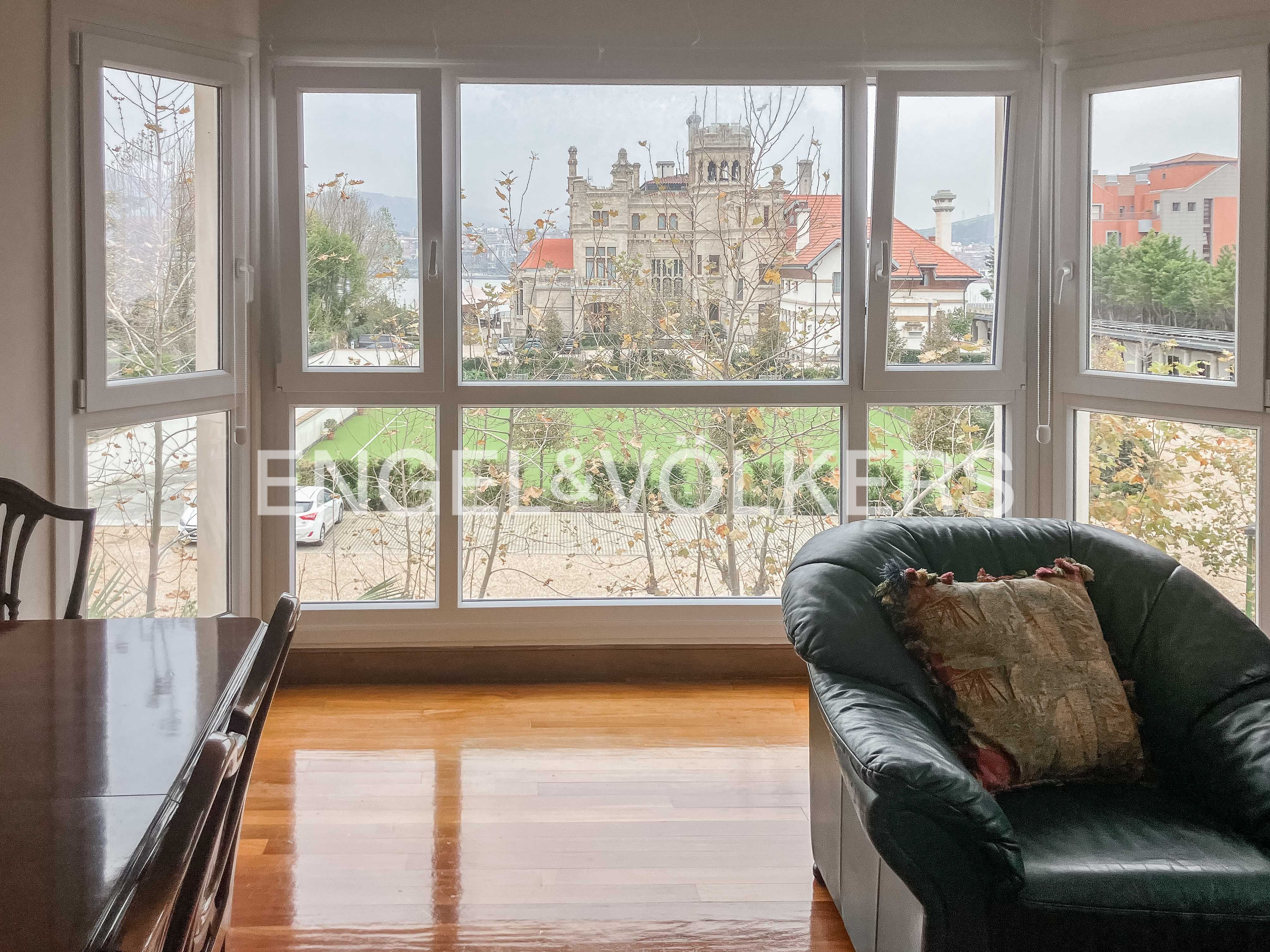 Vista exterior de Apartament de lloguer en Getxo  amb Calefacció i Moblat