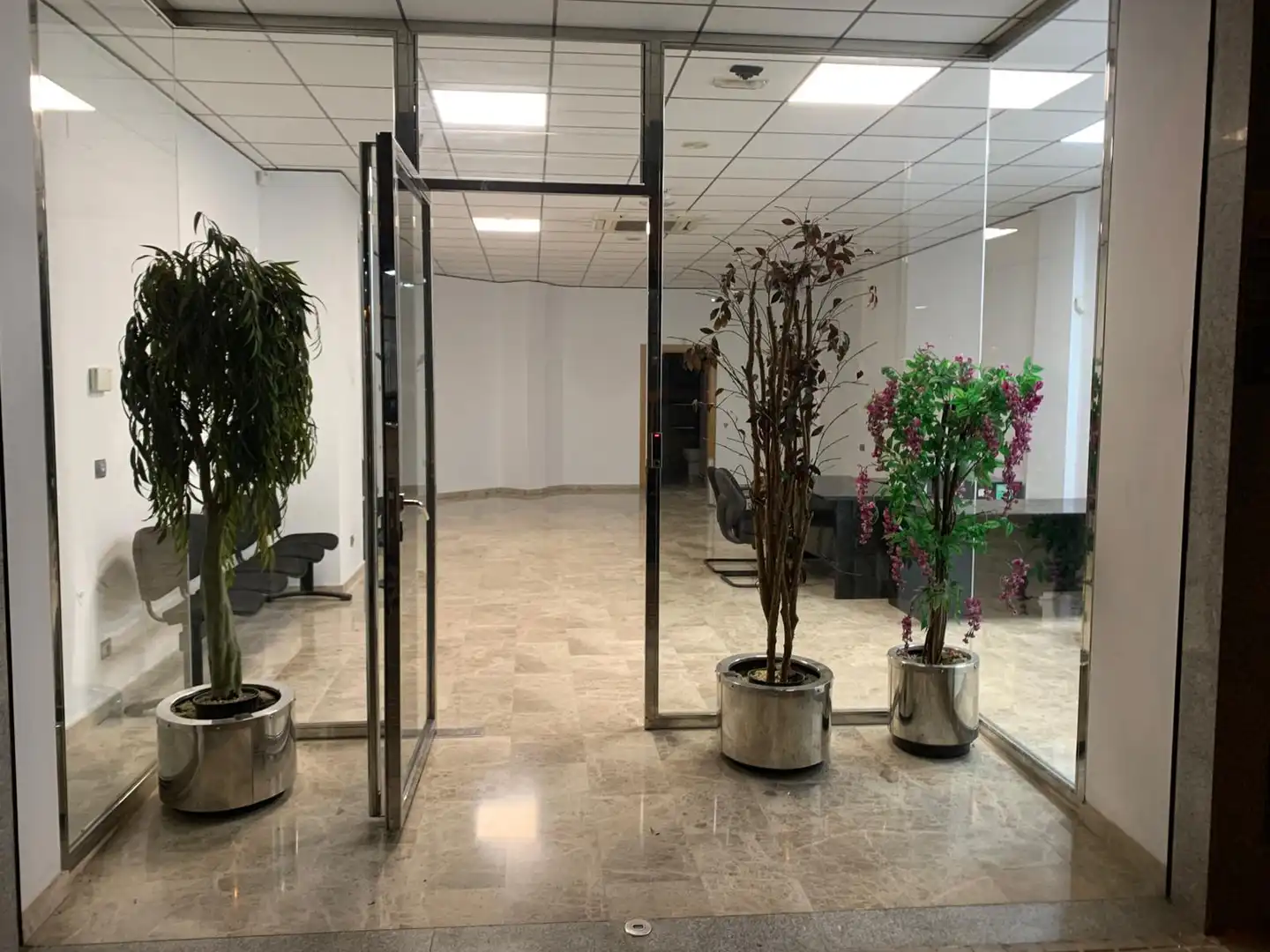 Local de alquiler en Elche / Elx con Aire acondicionado y Amueblado