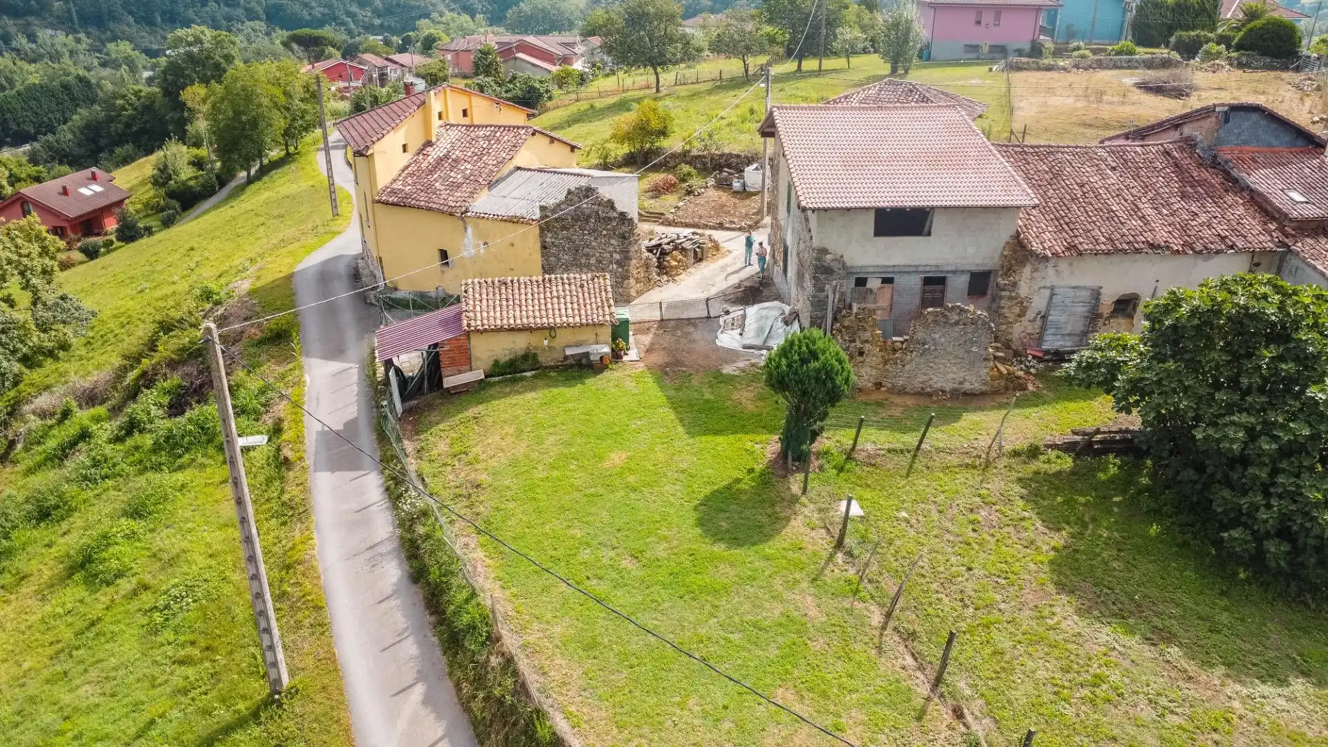 Casa rústica amb jardí en venda a Lugar Villar de Guergu 75, imagen 6