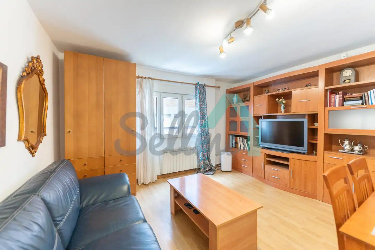 Wohnung zur Miete in Ceares