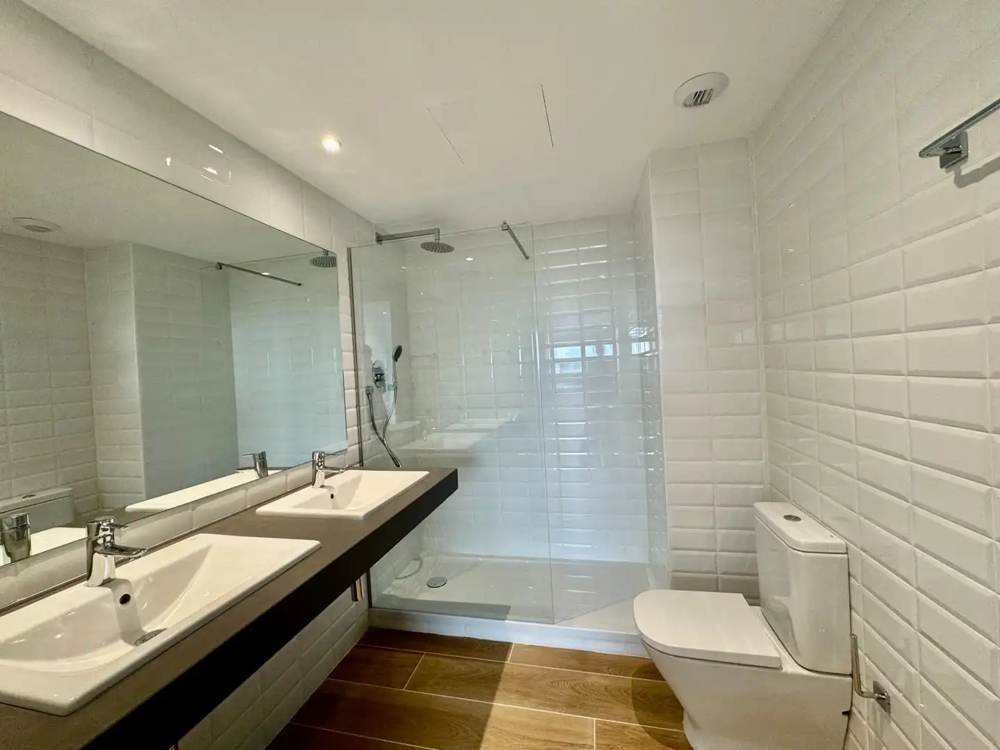 Flat with pool to rent in Calle JOAN MIRO, imagen 14