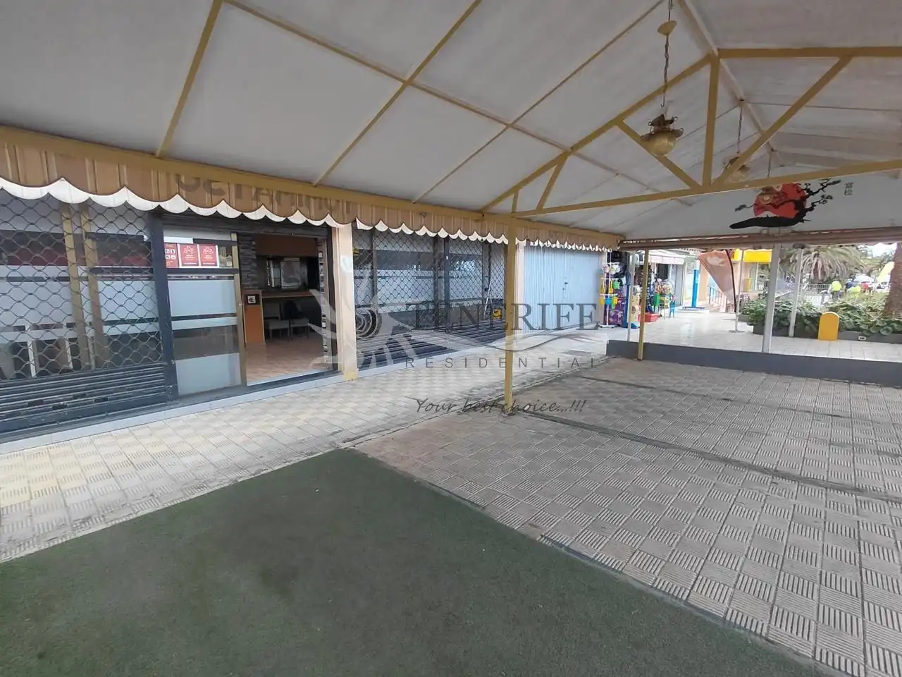 Local comercial en venda a Juan Carlos I, imagen 2