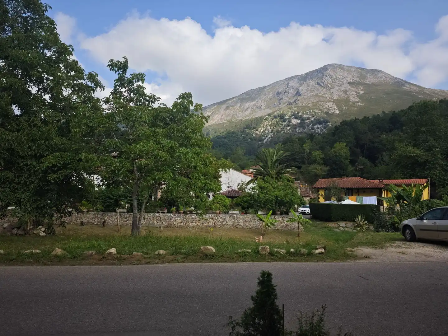 Vista exterior de Casa o xalet en venda en Llanes amb Calefacció