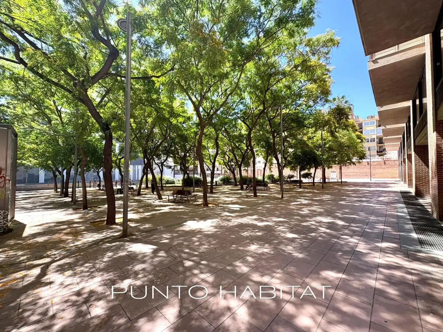 Vista exterior de Piso en venta en Barcelona con Aire acondicionado, Parquet y Trastero