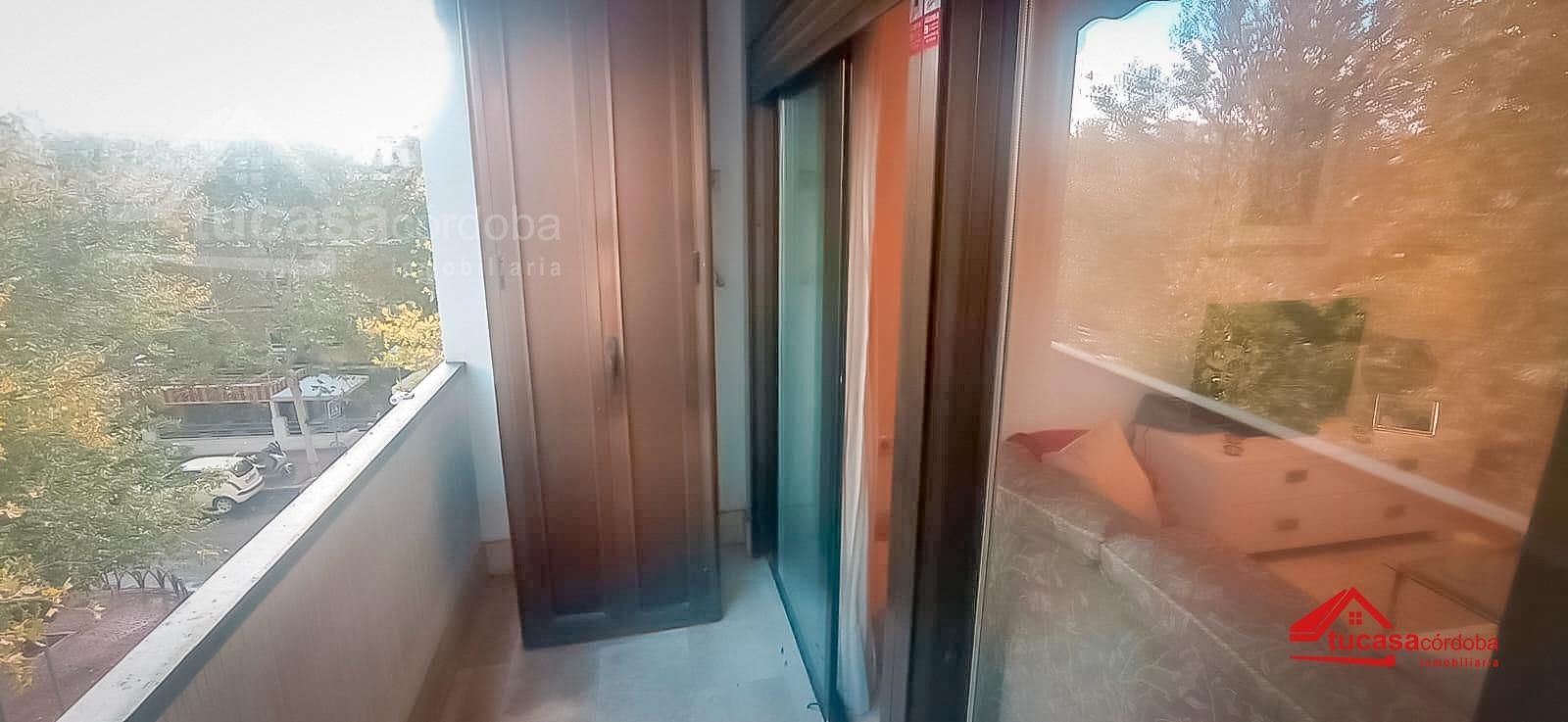 Flat for sale in Santa Rosa - Valdeolleros