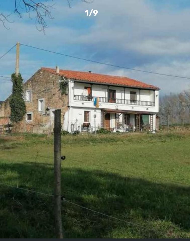 Exterior view of House or chalet for sale in Entrambasaguas
