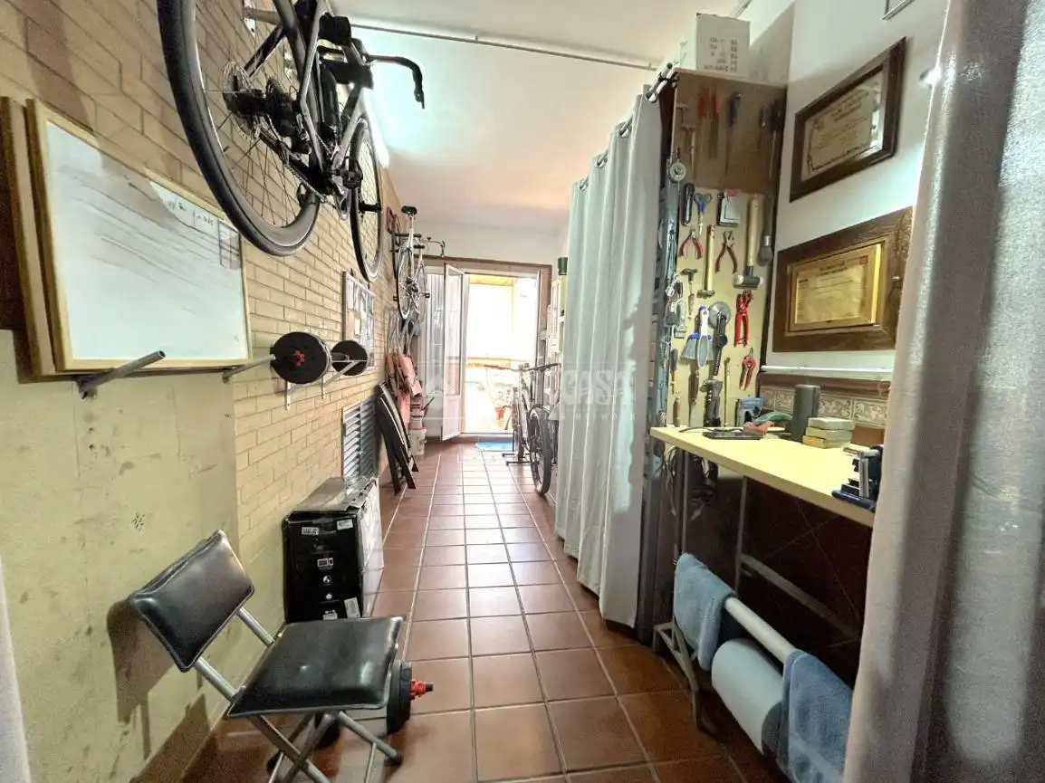 Casa adosada en venda en La Rinconada amb Aire condicionat i Parquet