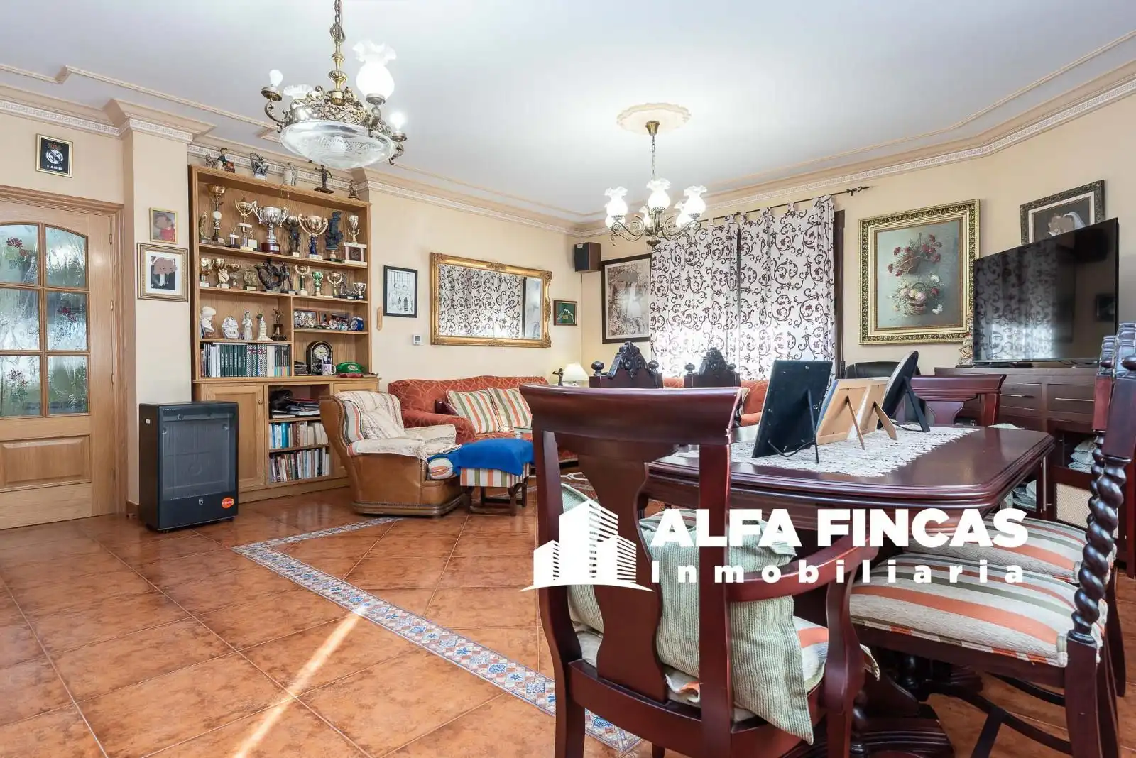 Xalet amb terrassa en venda a Constantino Ponce Fuente 24, imagen 3