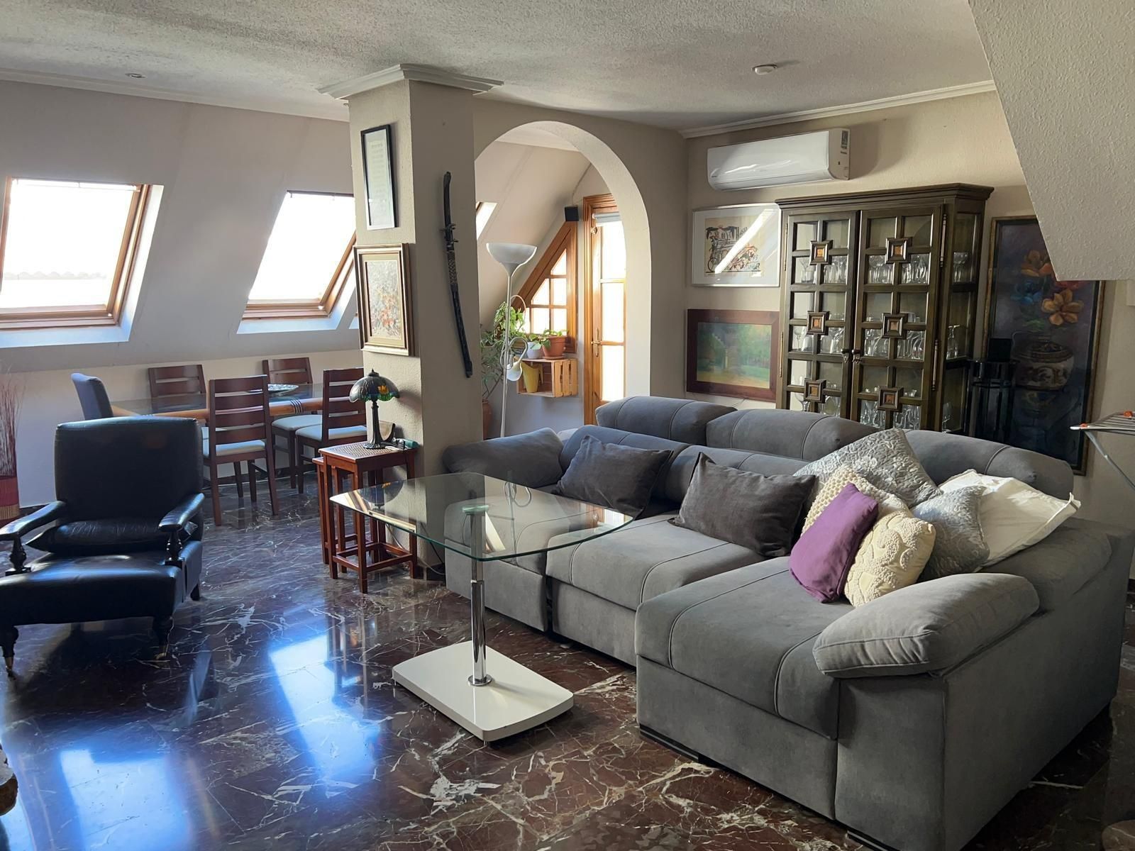 Sala d'estar de Dúplex de lloguer en  Jaén Capital amb Terrassa