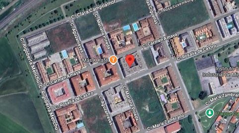 Foto 3 de Piso en venta en C/ Rosalia de Castro 40, Crucero - Aquende, Miranda de Ebro