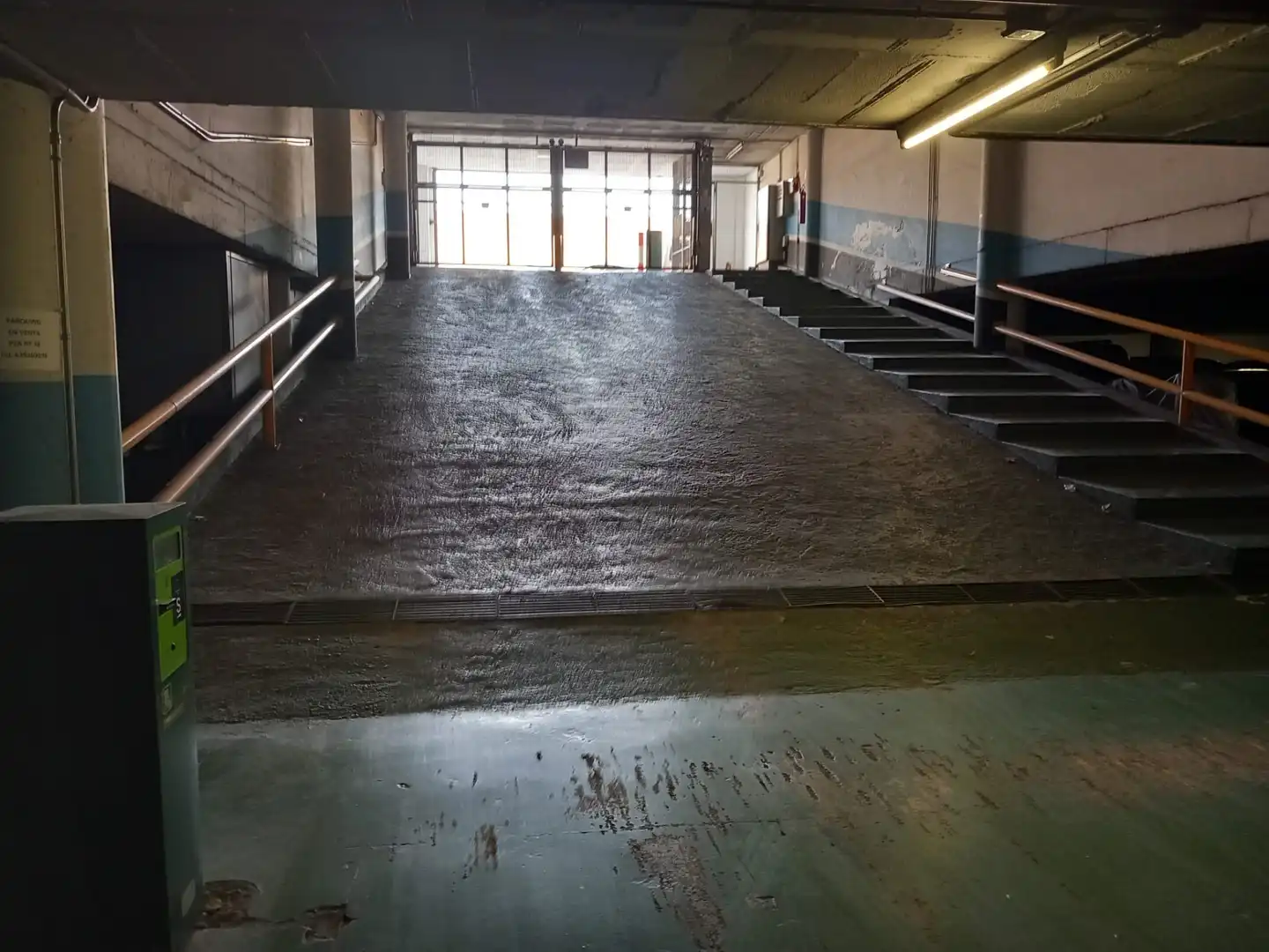 Einzelparkplatz mit Aufzug zum Verkauf in Can Feu - Gràcia, imagen 3