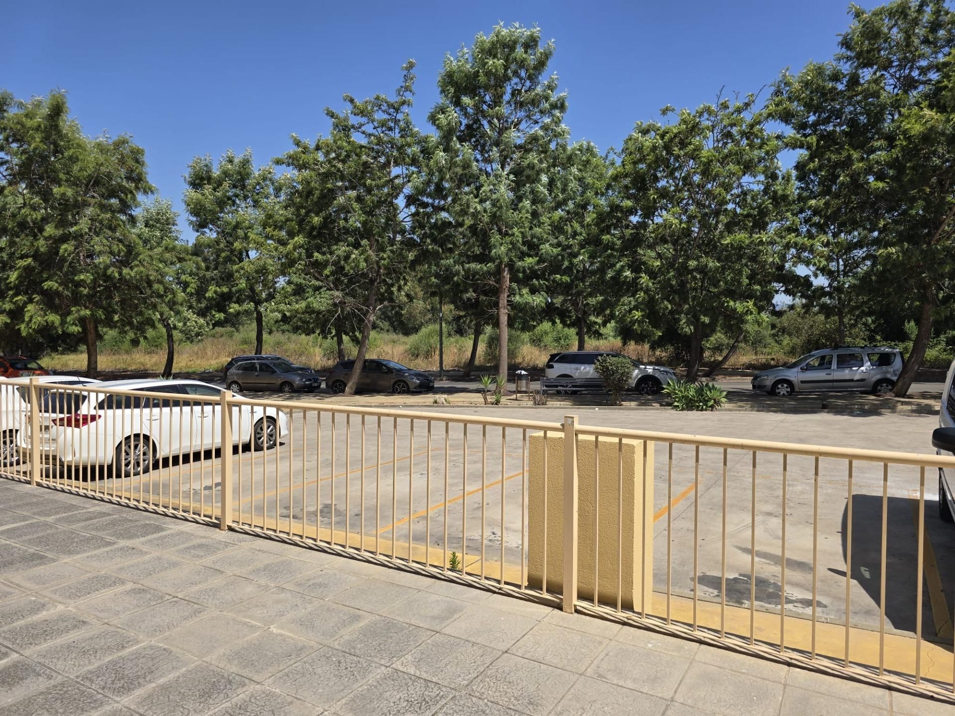 Parking of Flat for sale in Algeciras