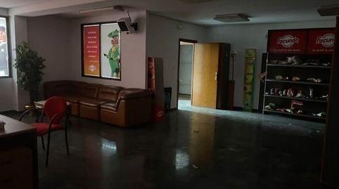 Foto 2 von Fabrikhallen zur Miete in Calle del Metal, Polígono Argales, Valladolid Capital