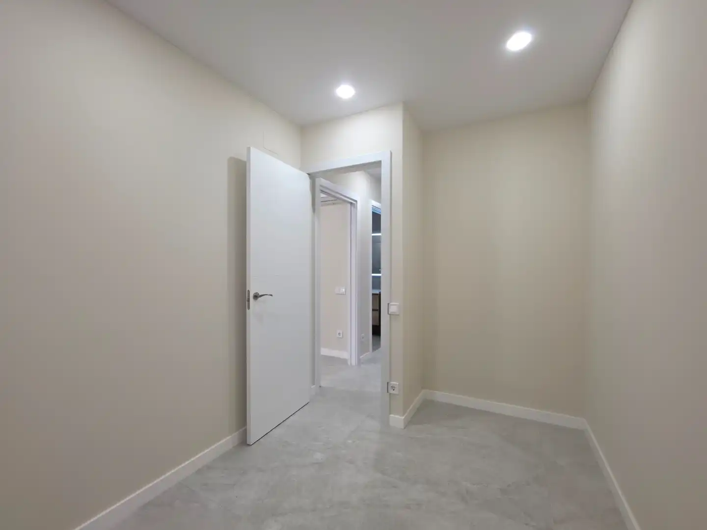 Piso con piscina en venta en Avenida Pintor Fernando Soria 12, imagen 26