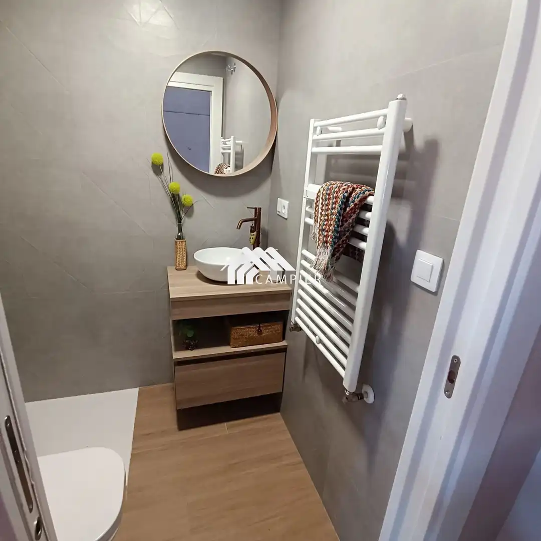 Bathroom of Flat for sale in Albacete  with Air Conditioner, Heating and Furnished