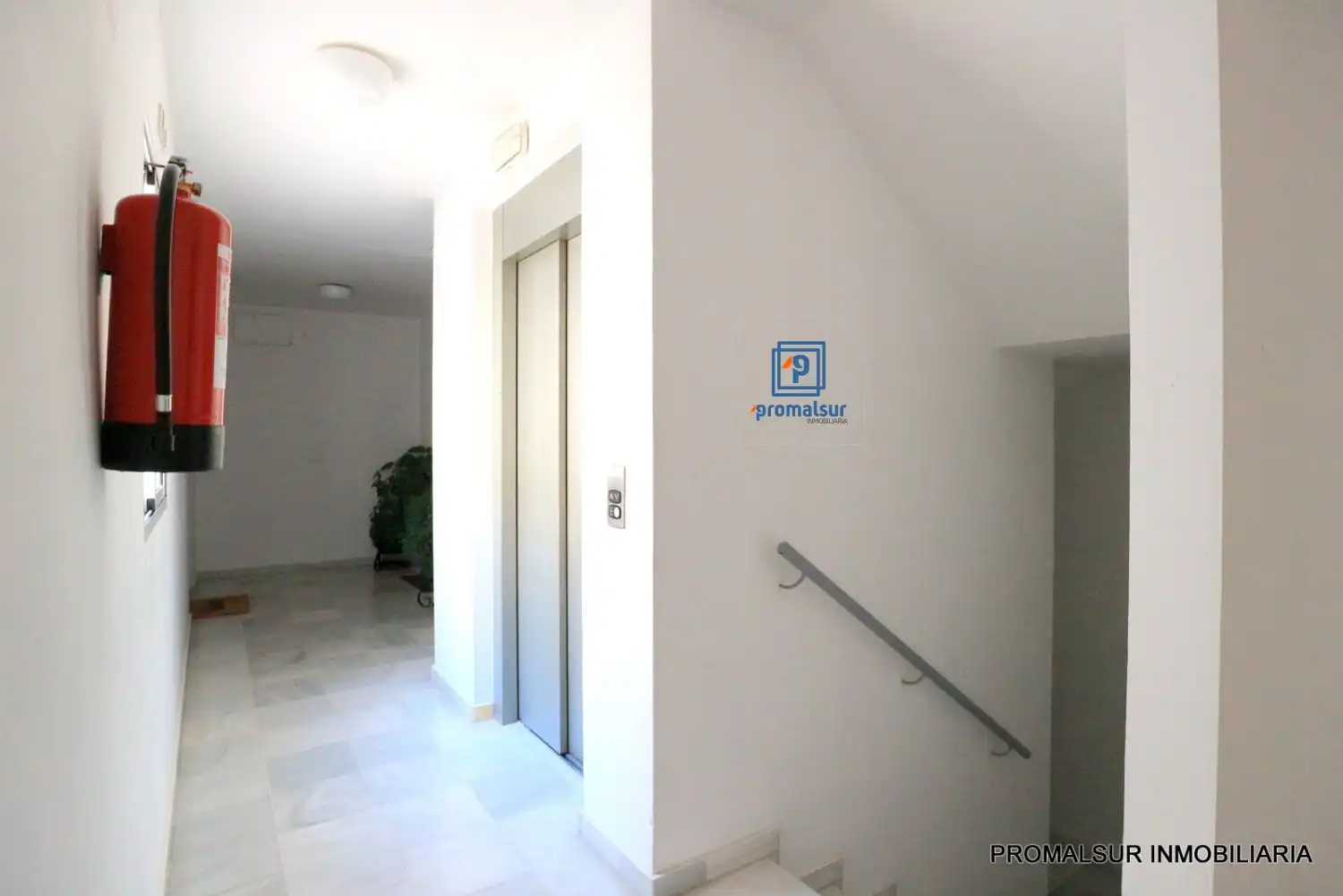 Piso en venta en Écija con Calefacción, Terraza y Trastero
