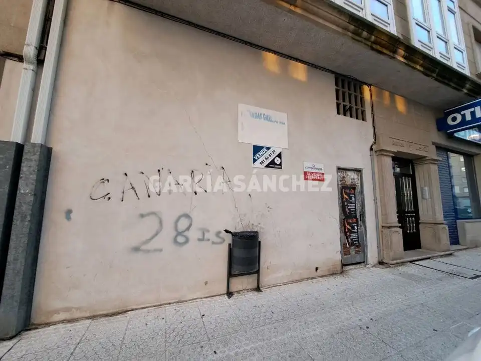 Gewerbefläche zum Verkauf in Rúa Salvador Allende 9