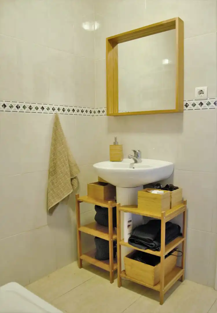 Bathroom of Flat for rent in Gràcia