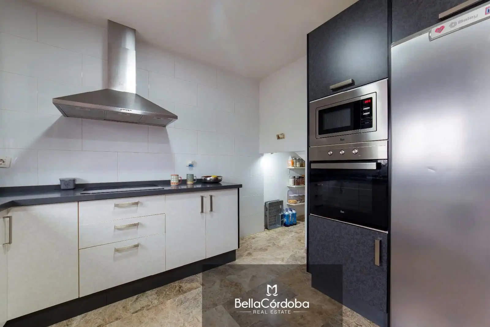 Cuina de Casa o xalet en venda en Córdoba amb Aire condicionat, Calefacció i Terrassa