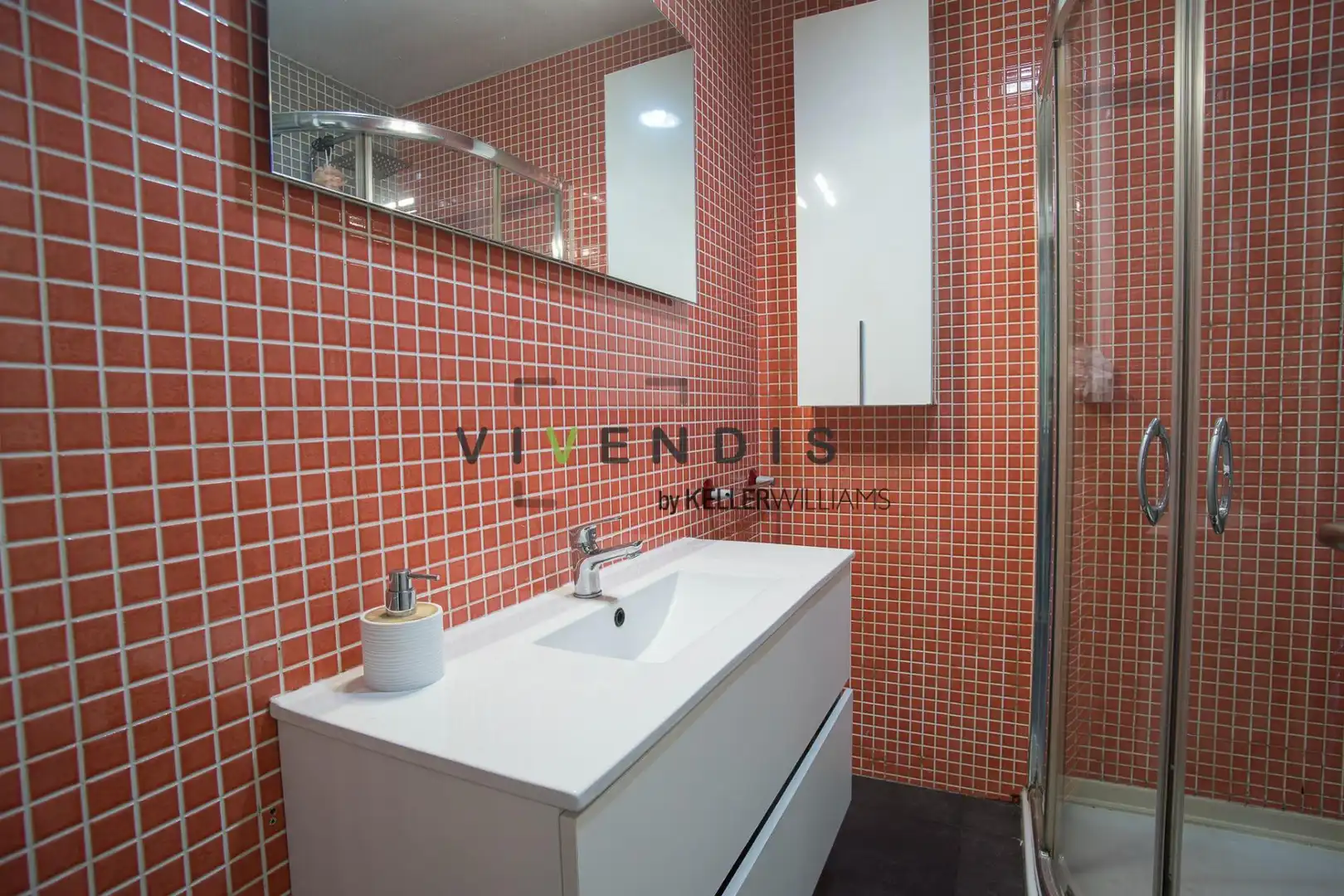 Bathroom of Flat for rent in Sant Andreu de la Barca  with Heating and Parquet flooring