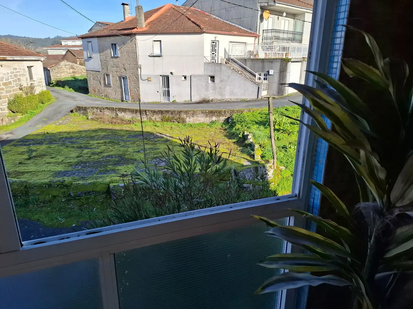 Garden of Detached homes for rent in O Carballiño    with Air Conditioner, Heating and Private garden