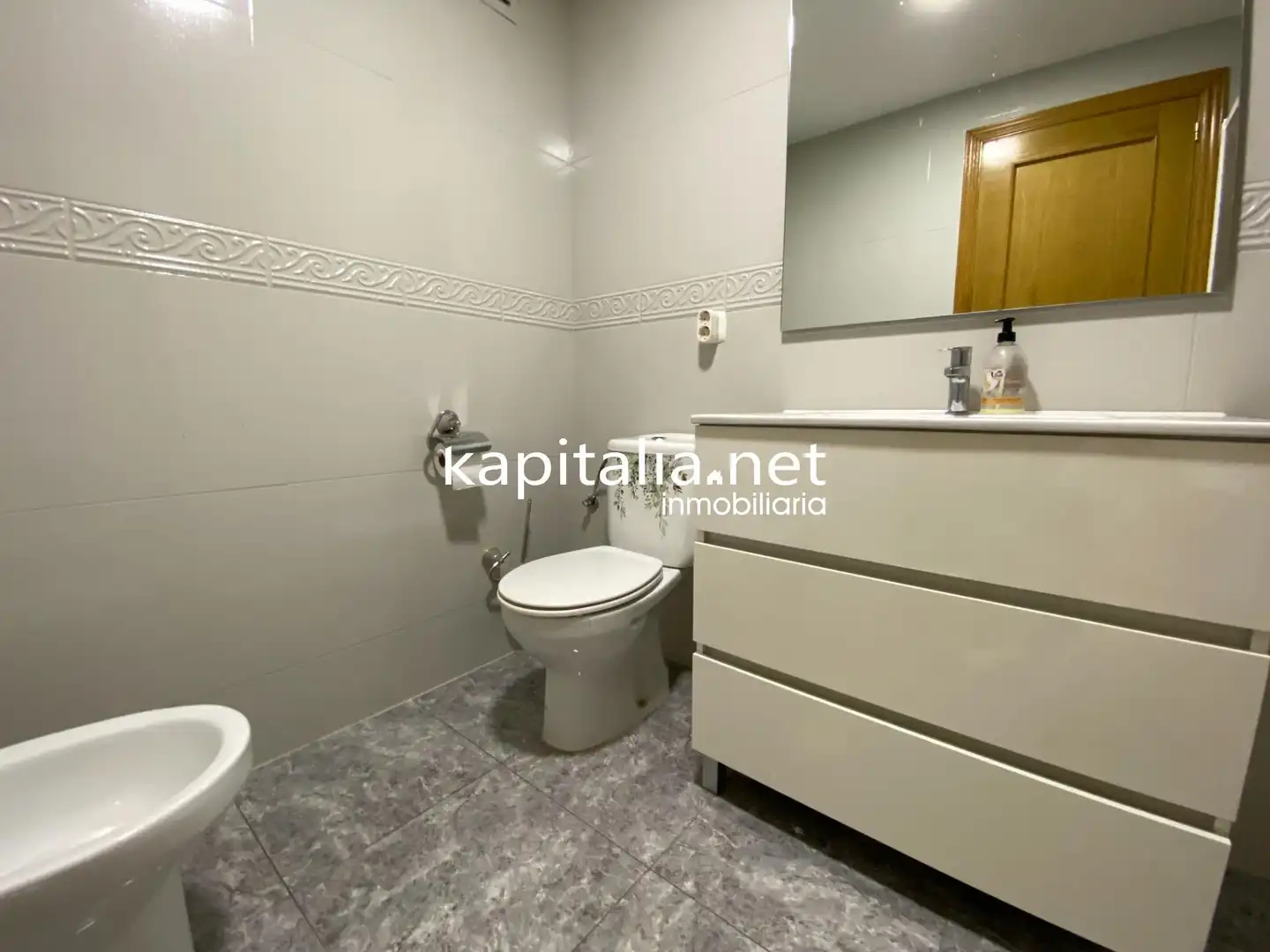 Piso en venta en Carcaixent con Aire acondicionado, Terraza y Amueblado