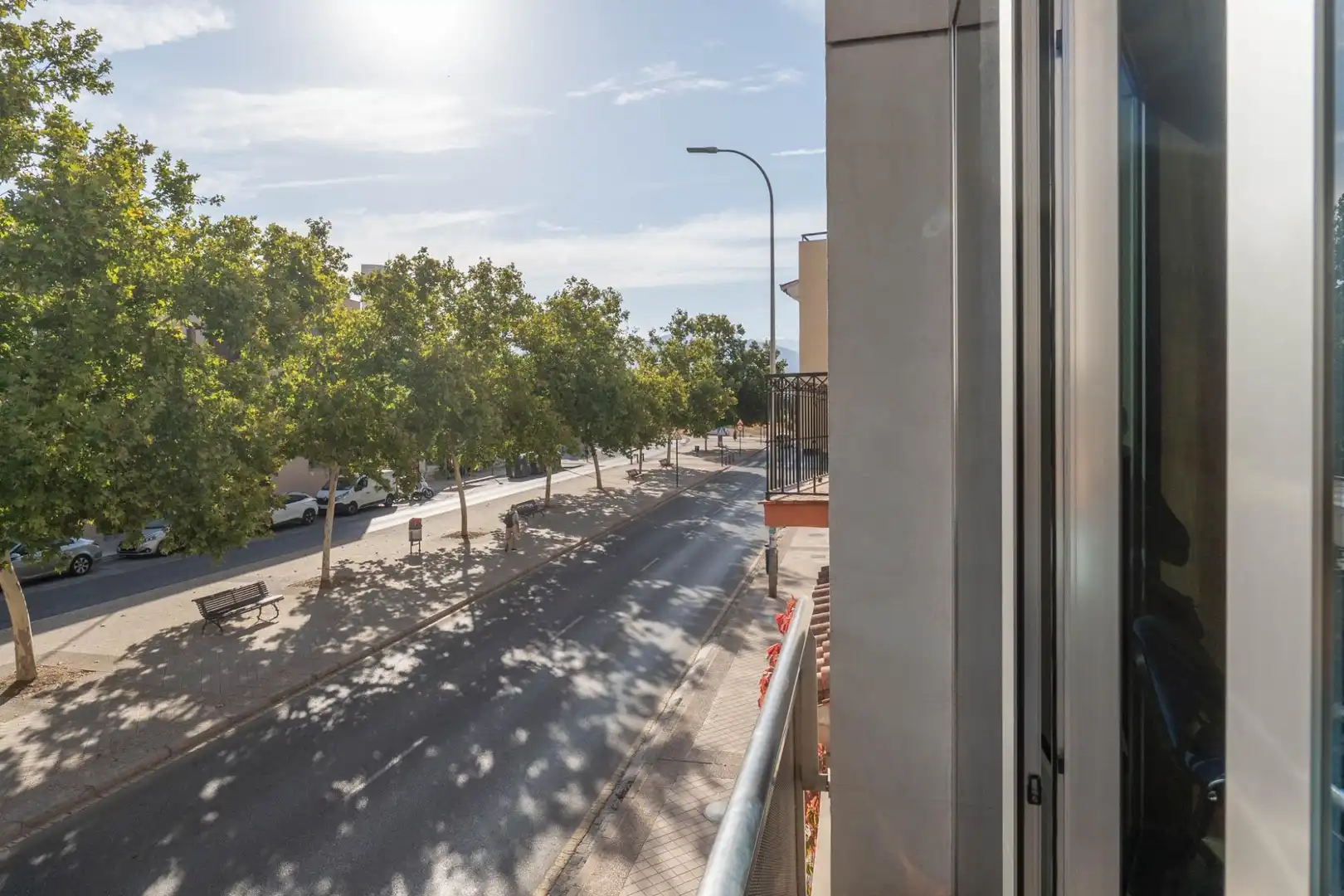 Außenansicht von Gebäude zum Verkauf in Granada