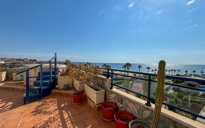 Terrasse von Dachboden miete in Pilar de la Horadada mit Klimaanlage, Heizung und Schwimmbad