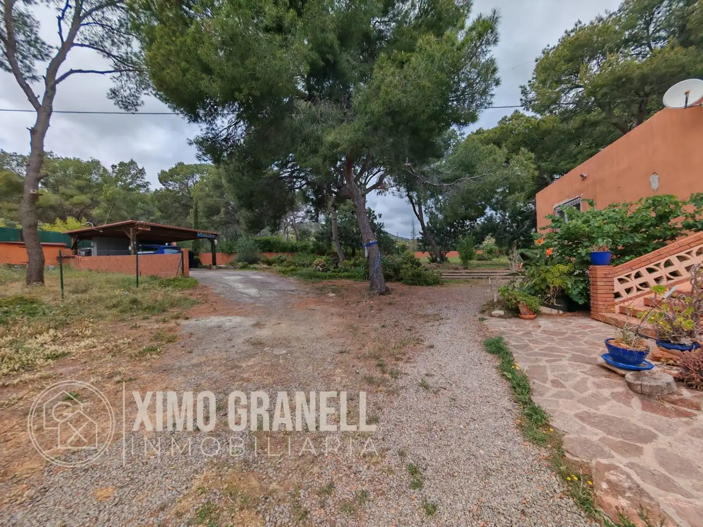 Country house zum Verkauf in Sagunto / Sagunt mit Klimaanlage, Heizung und Privatgarten
