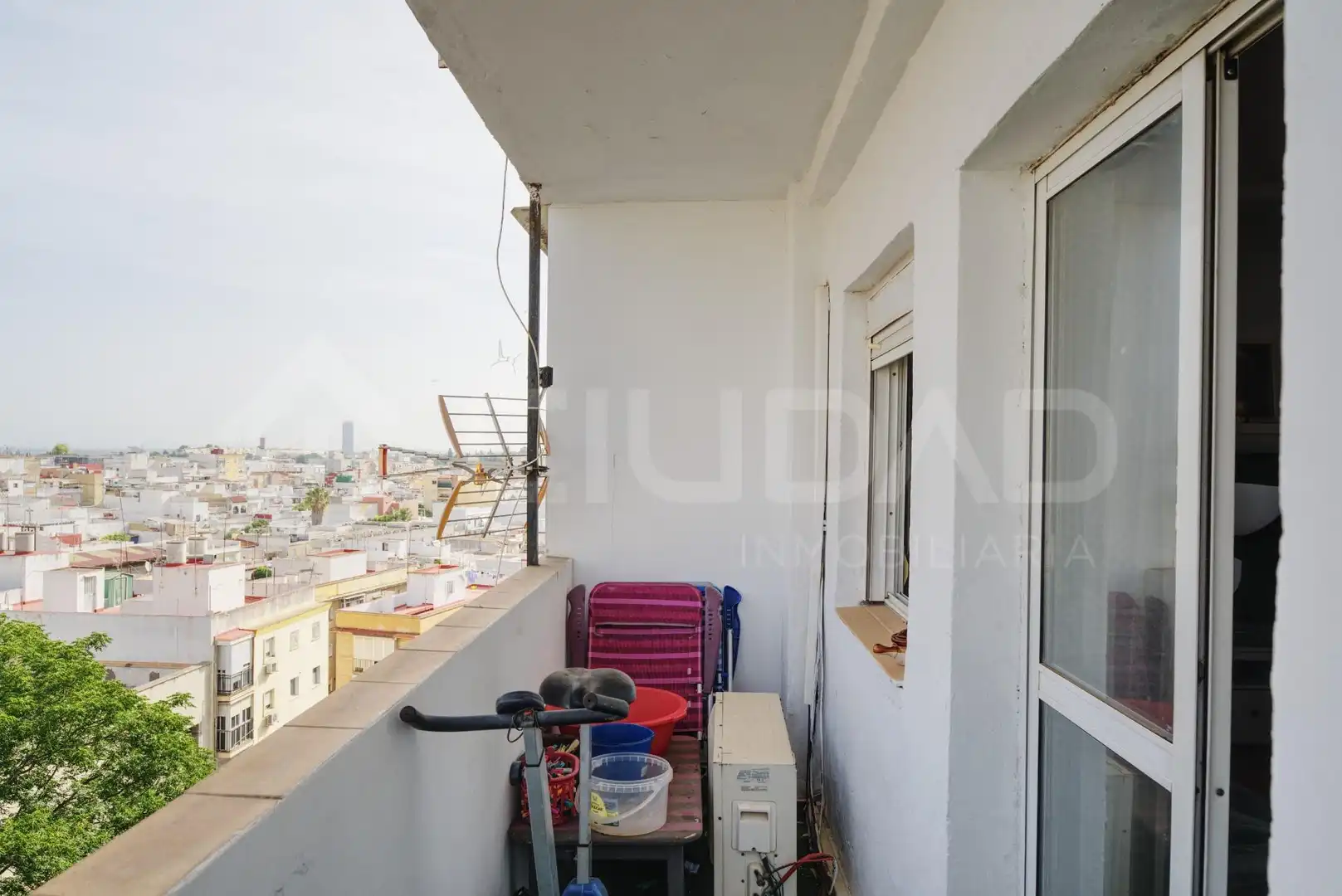 Terrassa de Pis en venda en San Juan de Aznalfarache amb Terrassa