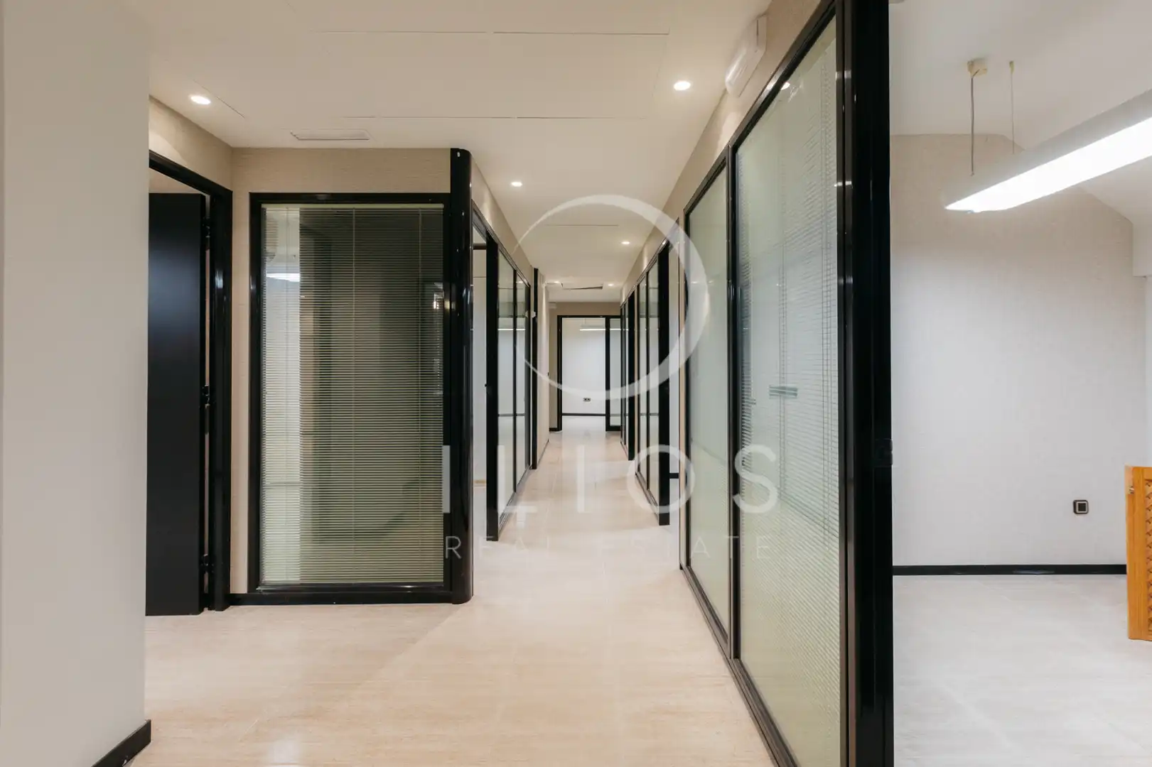 Oficina en venta en Valencia con Aire acondicionado y Balcón
