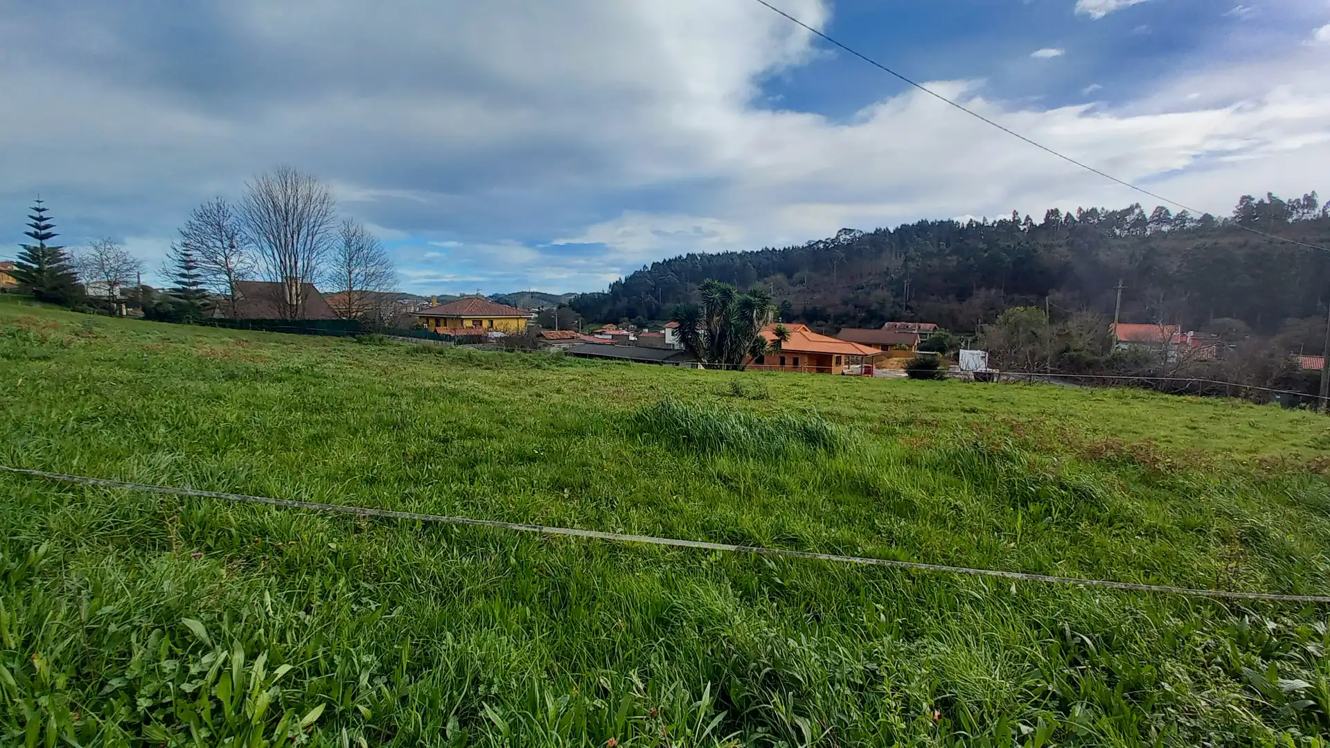 Land for sale in Castrillón