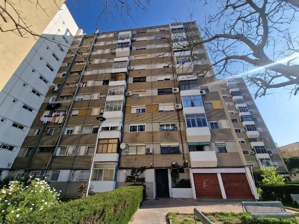 Piso con terraza en venta en Badia del Vallès, imagen 9