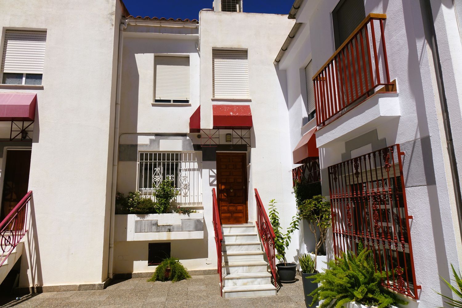 Vista exterior de Casa o xalet de lloguer en Órgiva amb Terrassa i Balcó