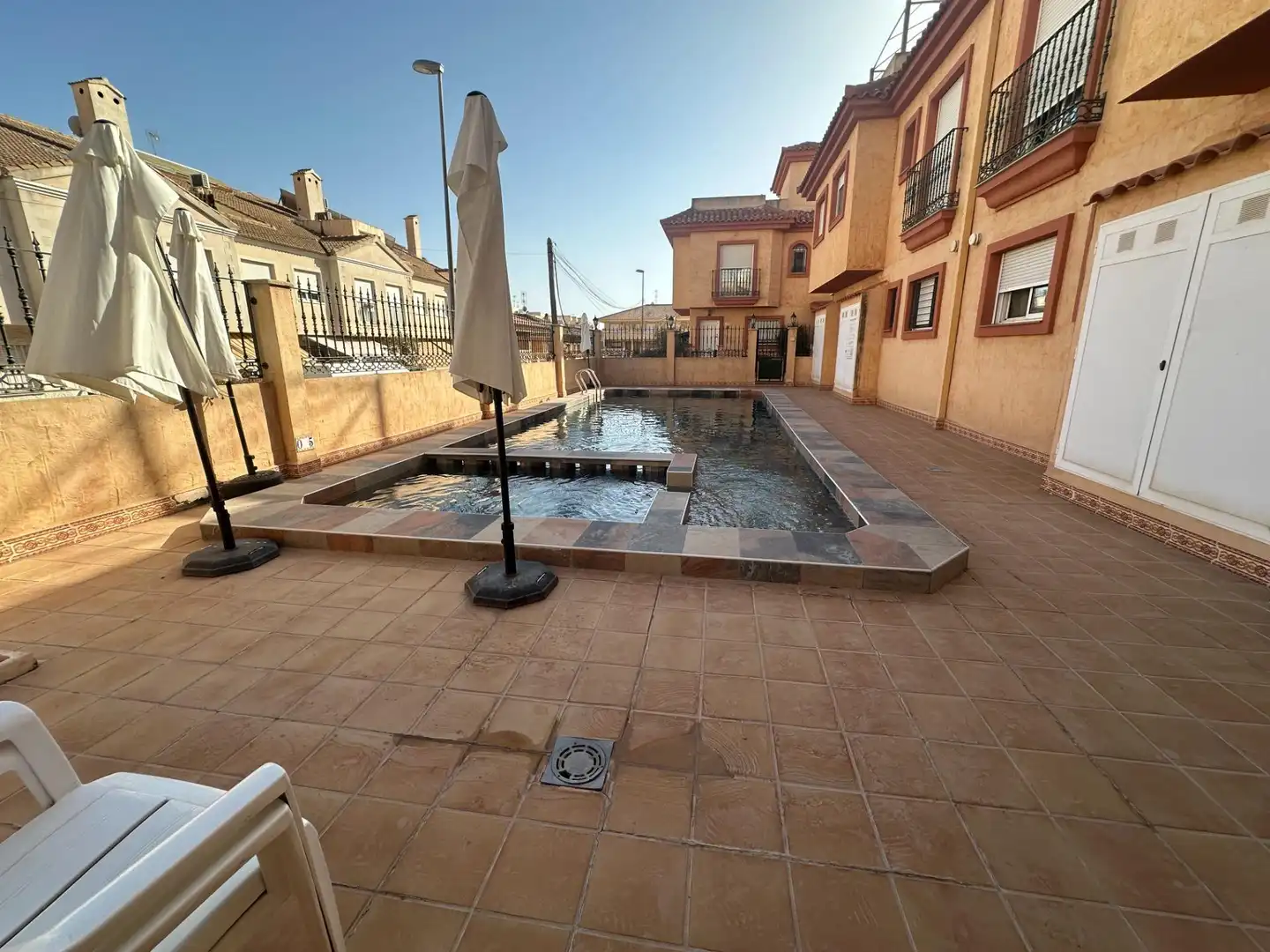 Adosado con piscina en venta en Calle Salvador Dalí, imagen 4