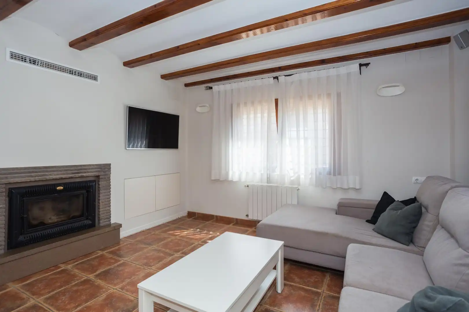 Sala de estar de Casa o chalet en venta en Rafelcofer con Aire acondicionado, Calefacción y Jardín privado