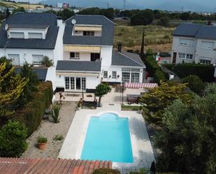 Piscina de Casa o xalet en venda en Llinars del Vallès amb Aire condicionat, Calefacció i Jardí privat