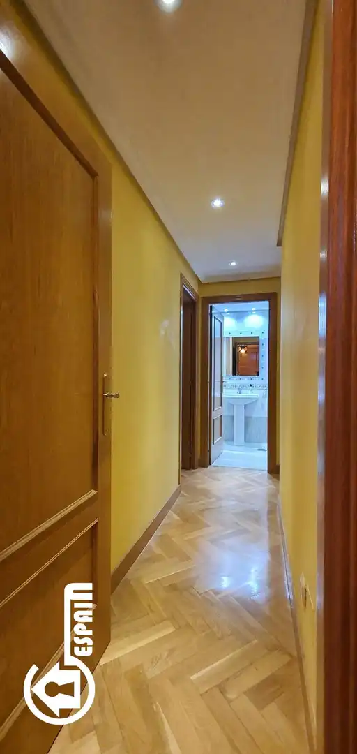 Piso de alquiler en Las Águilas