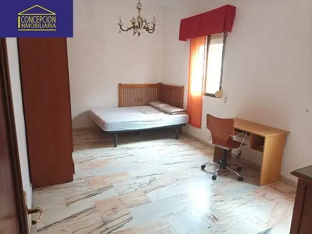 Bedroom of Flat for rent in Córdoba  with Air Conditioner, Heating and Furnished
