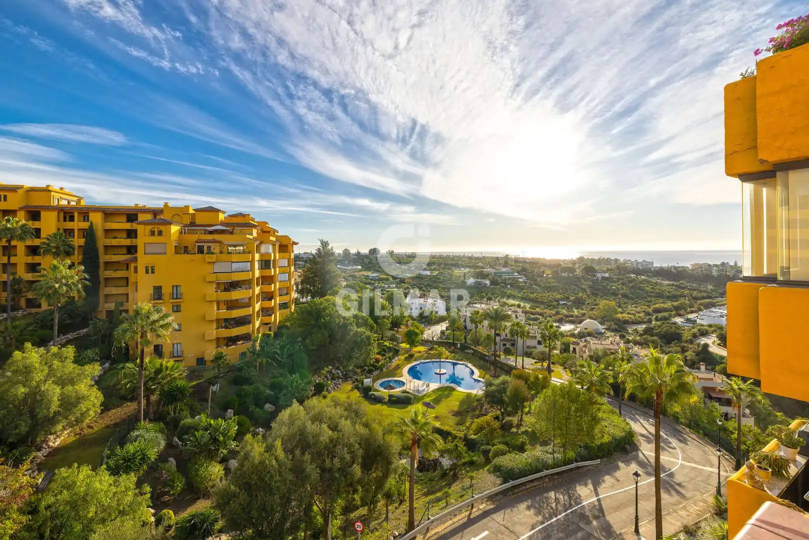Apartament amb terrassa en venda a Selwo, imagen 65