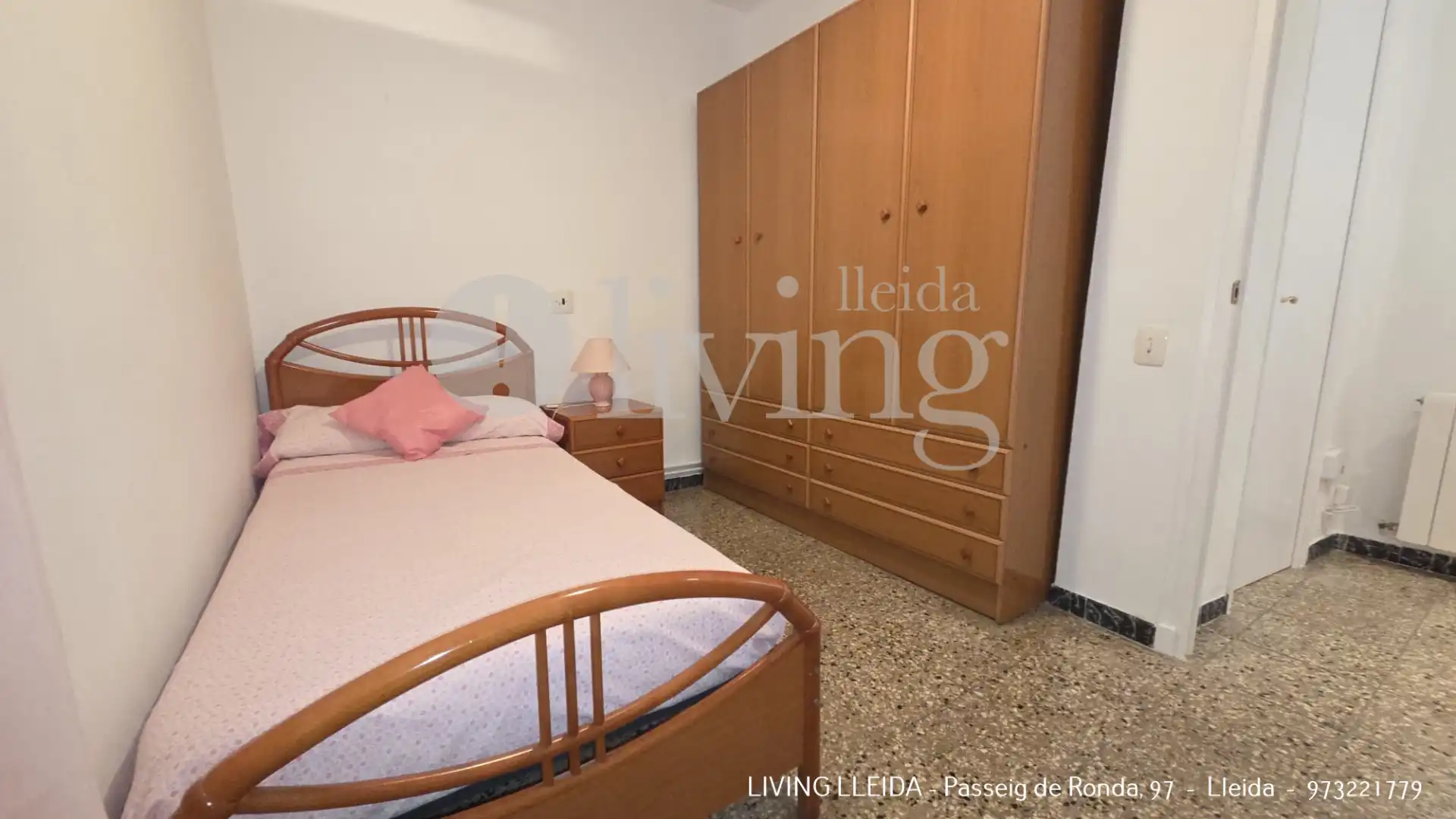 Bedroom of Flat for sale in Lleida  with Air Conditioner, Heating and Furnished