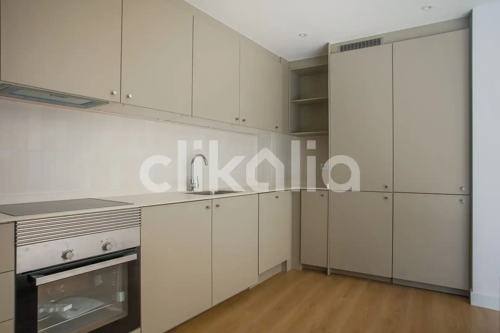 Kitchen of Flat for sale in Madrid  with Air Conditioner, Heating and Terrace